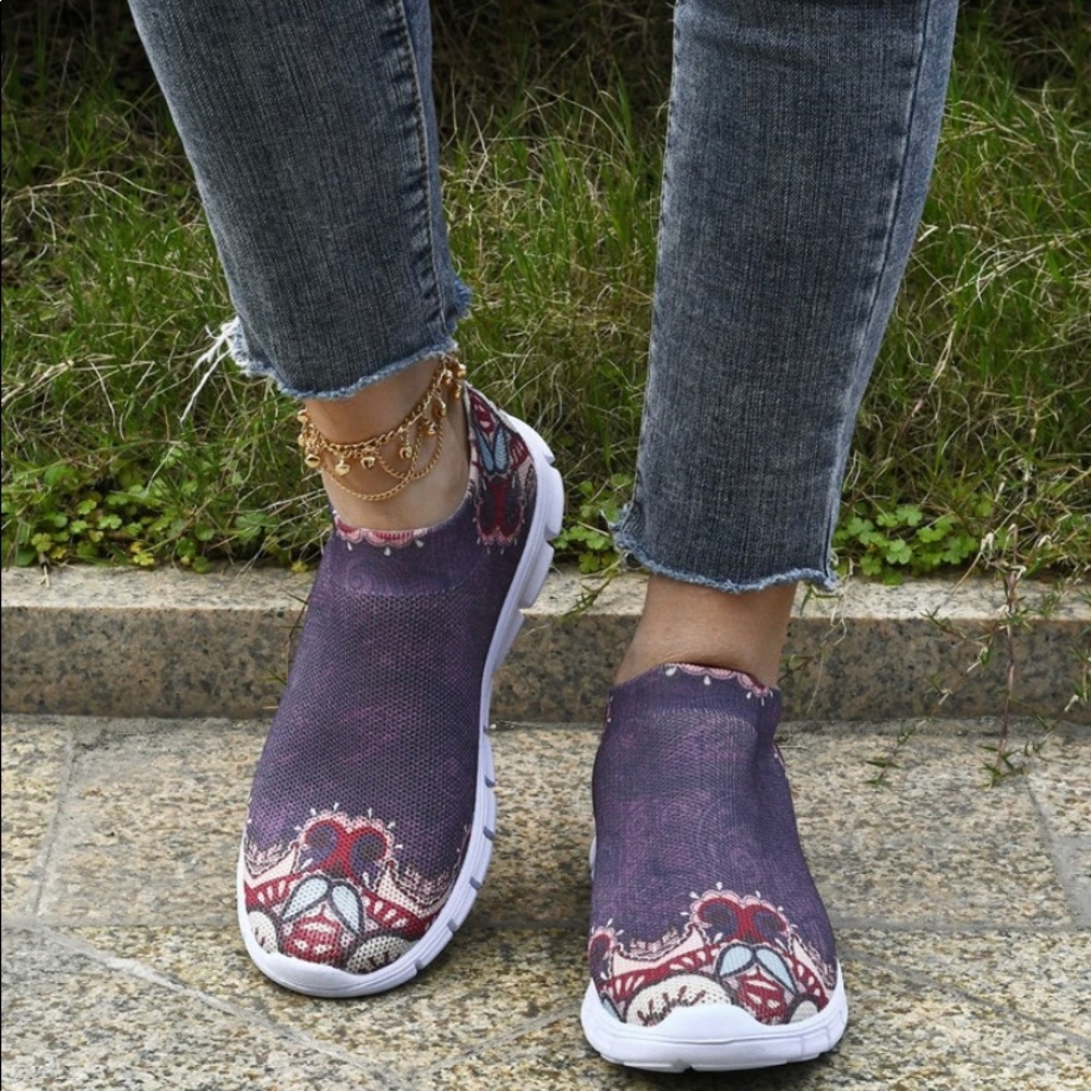 Running shoes (New)